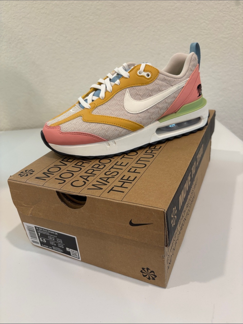 Nike Low Top Sneakers in Pink, Mustard & Cream